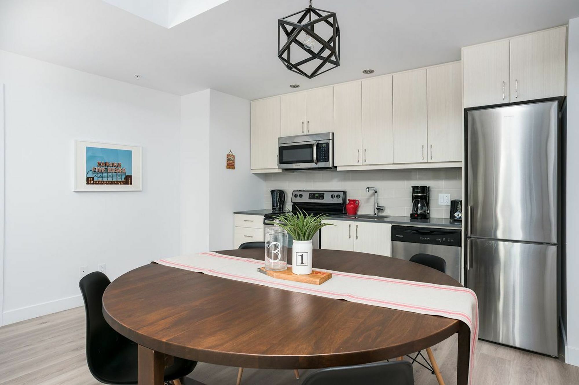 Vibrant 2Br In Old Montreal By Sonder Apartment Luaran gambar